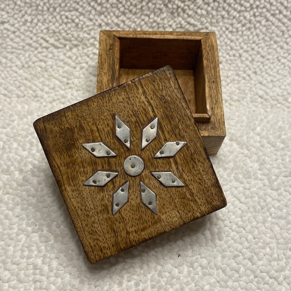 K's Collection Wooden Trinket Box Decorative Metal‎ Flower Design Handmade India